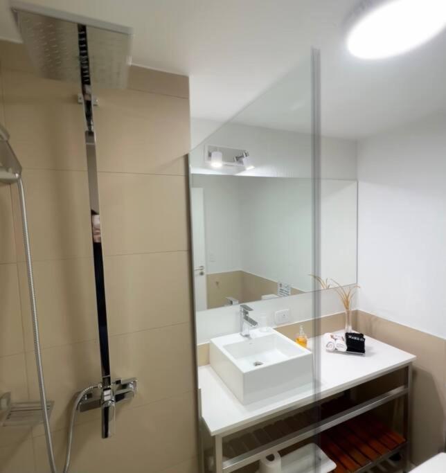 Seaport Apartments Rivadavia I Ushuaia Eksteriør bilde